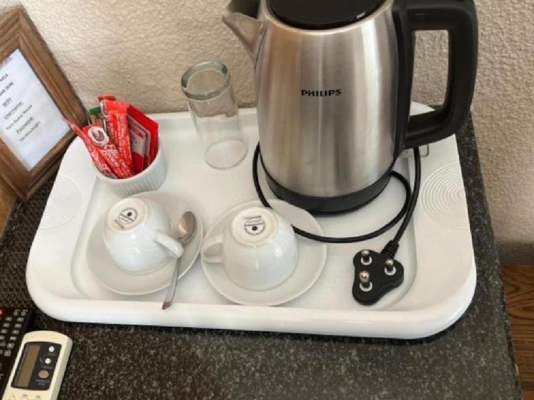Toro Guest House 勒斯滕堡 外观 照片